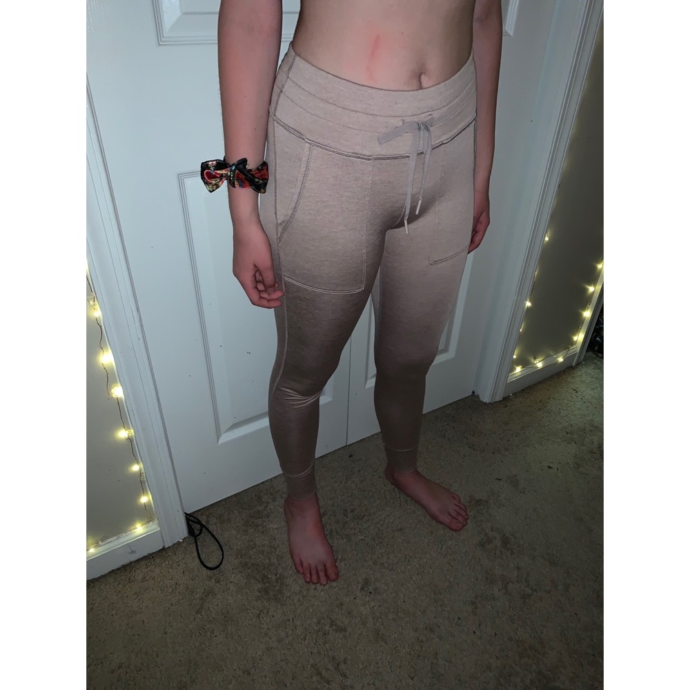 Pink Aerie pocket joggers in recycled materiel